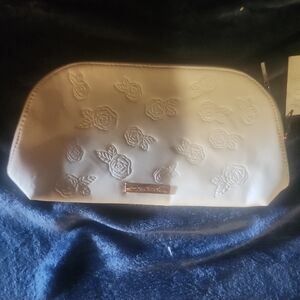 Oscar de la Renta White Embossed Rose Cosmetic Pouch